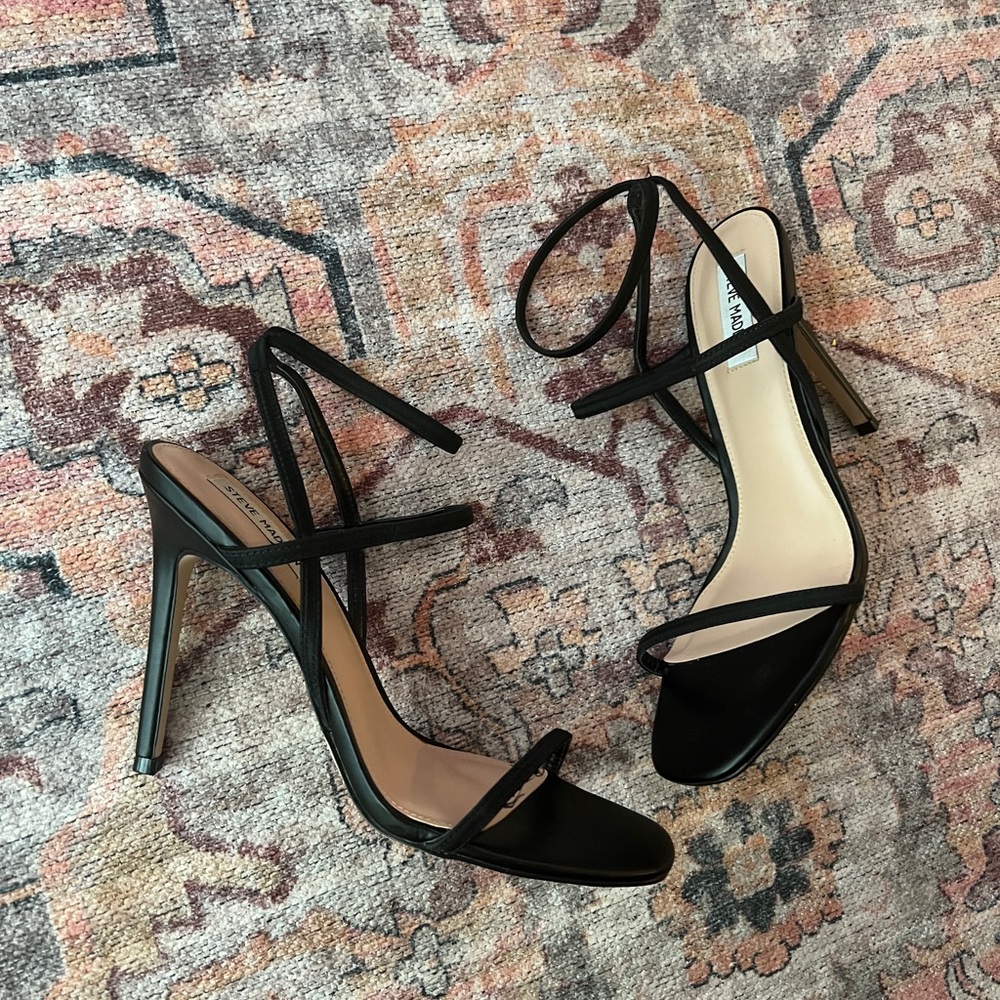 Steve Madden ‘Nectur’ Sandal